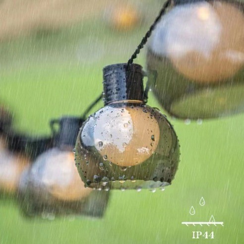 Outoor string light